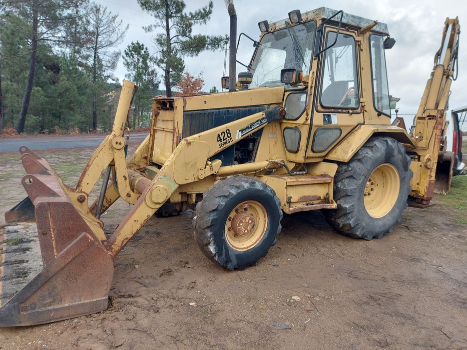 Retroescavadora caterpillar