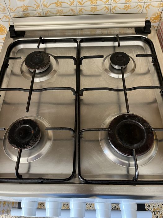 Fogão a gaz com botija quase cheia