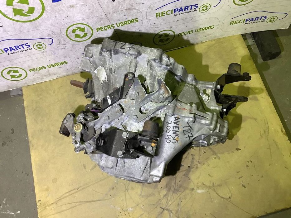 Caixa de velocidades Toyota Avensis T27 2.2 D4D