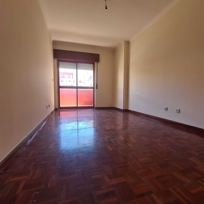 Apartamento T2 à venda - Cavaleira, Mem Martins | Venda Particular