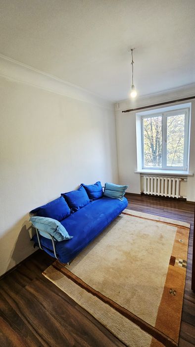Продам 3кв. Центр, сталинка 2 этаж, гараж, набережная