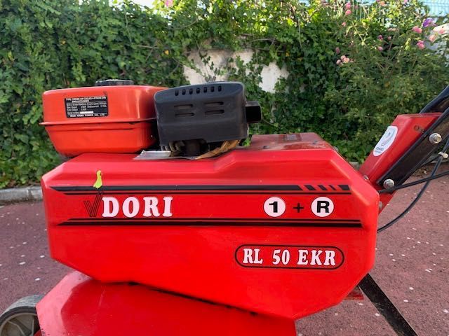 Moto-enxada em excelente estado