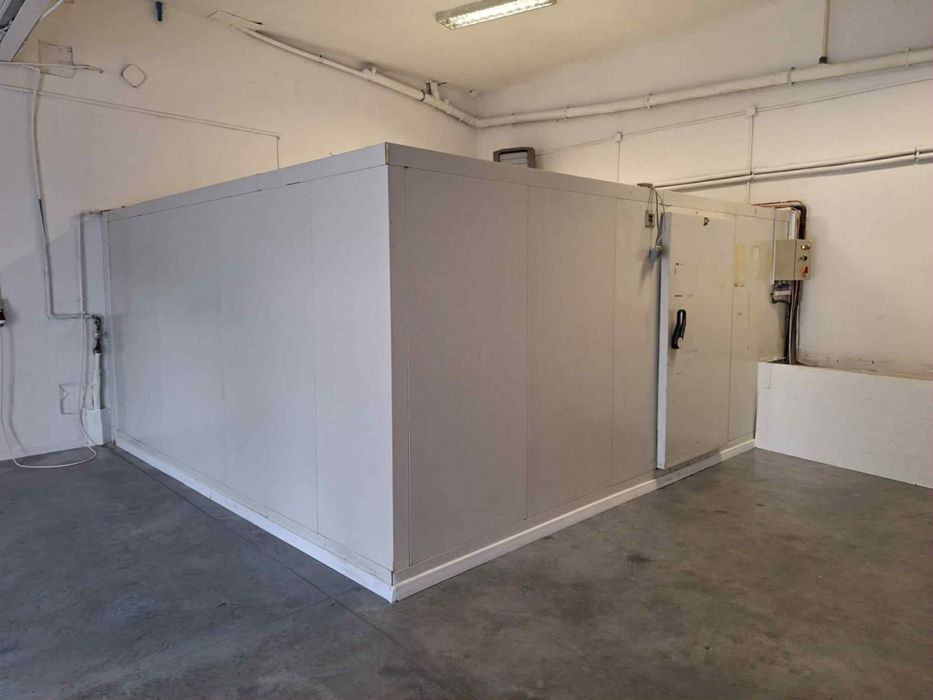 Komora mroźnicza.520x430x230 cm  wraz z agrgatem