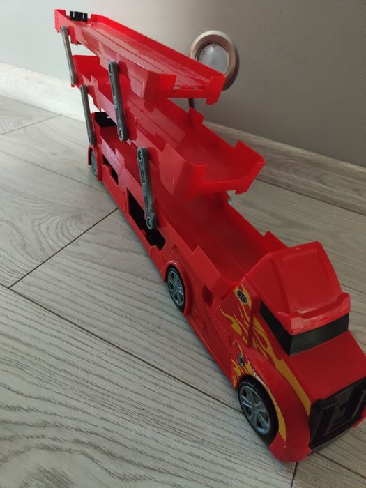 Laweta hot wheels
