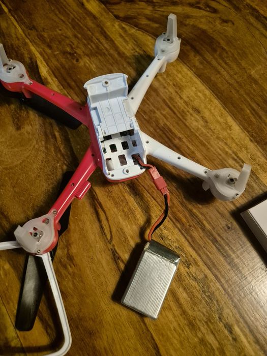 Dron Revell Control Marathon