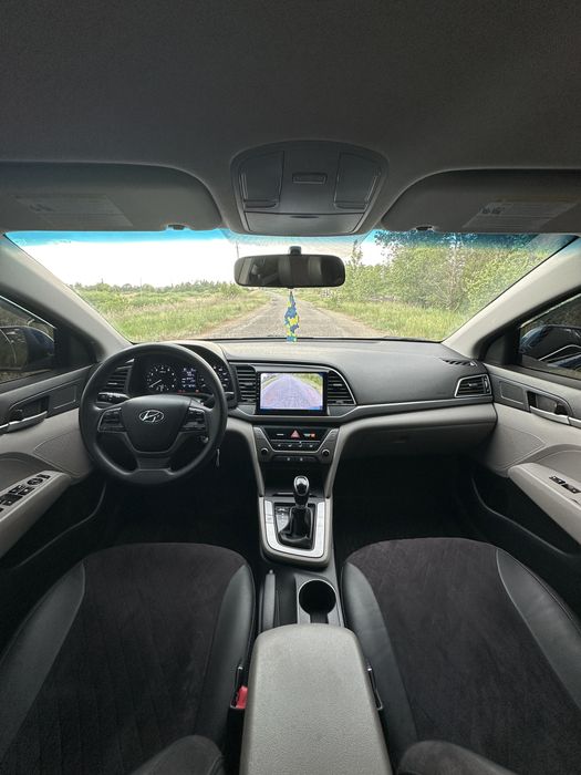 hyundai elantra AD