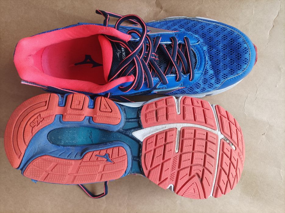 26cm 25,5cm 40 Mizuno buty do biegania wave inspire 12