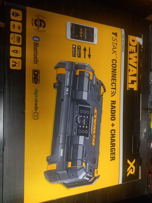Radio DeWalt T-stak