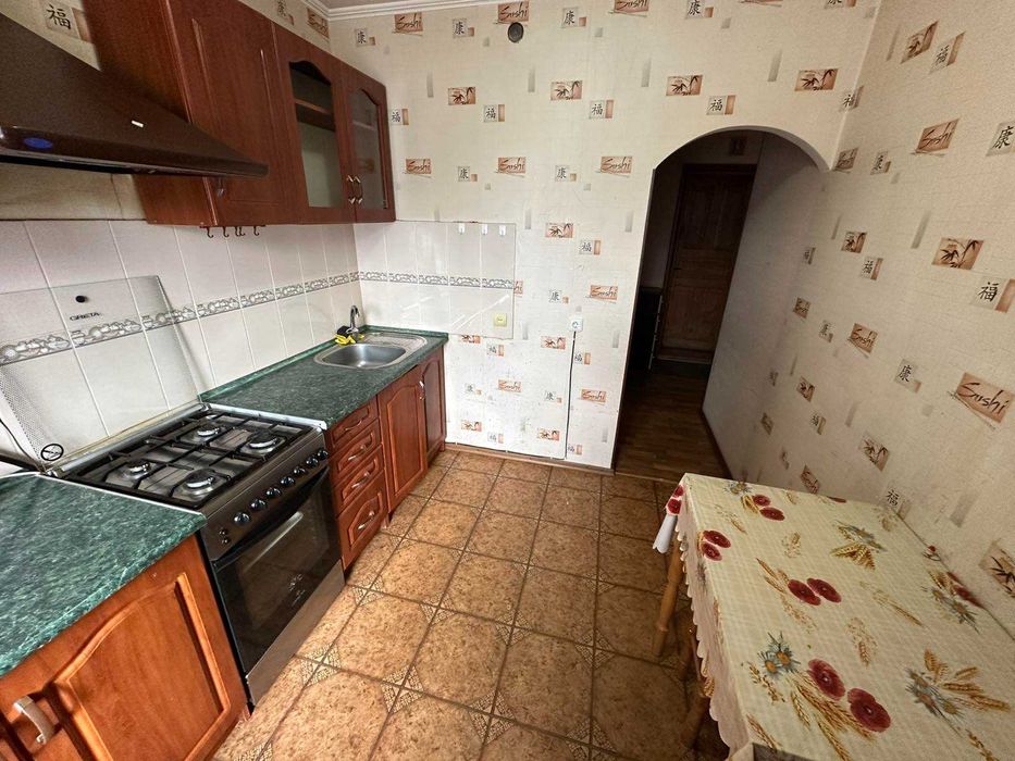 здам 2 квартиру  на Ширшова