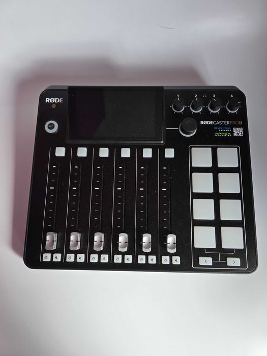 Mesa de mistura RODECaster Pro II 2