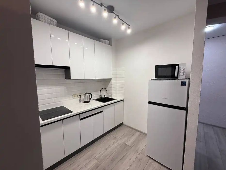 Оренда 2к квартири в жк Барви