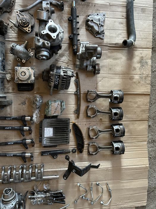 Детали двигателя на Mitsubishi L200 2015 - 2019 2.4 did