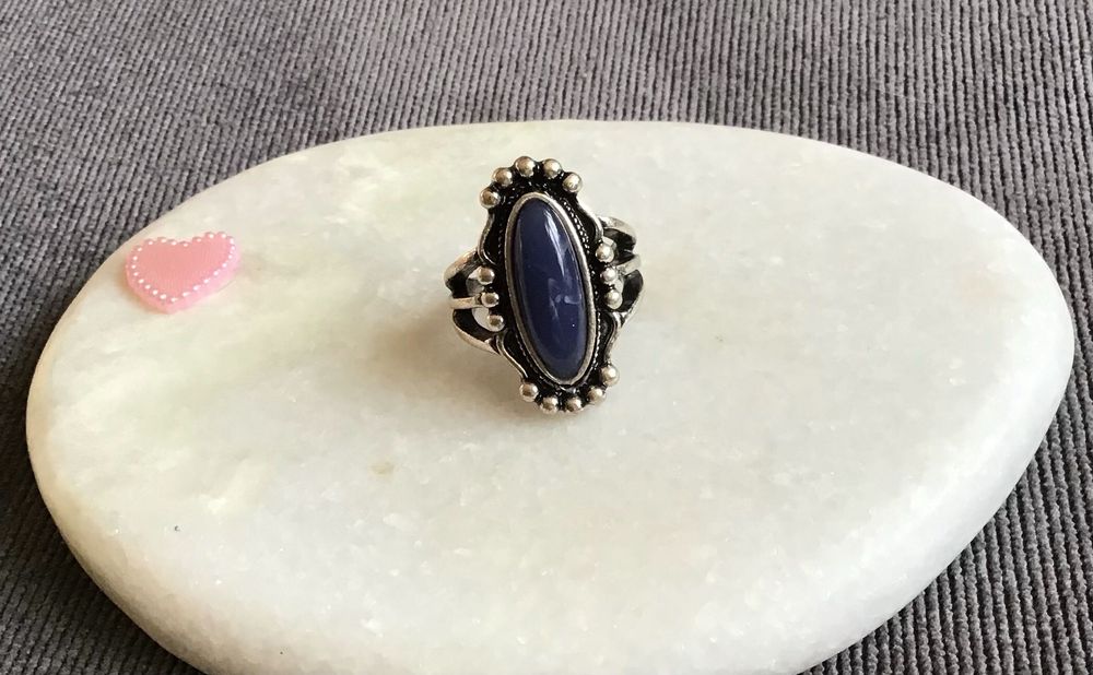 Używany pierścionek, rozmiar 14