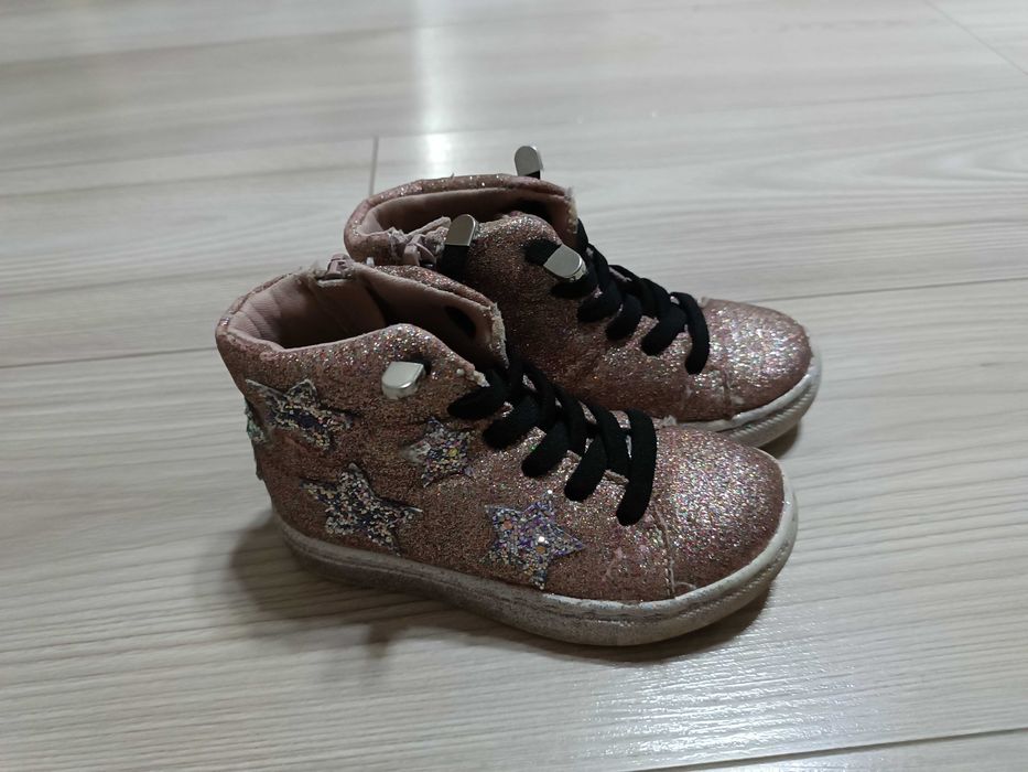 Buty botki dla dziewczynki brokatowe używane, rozmiar 24