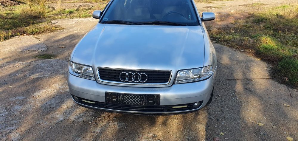 Części Audi a4 b5  lift 1.8 LY7W kombi sedan drzwi audi blask Gołdap
