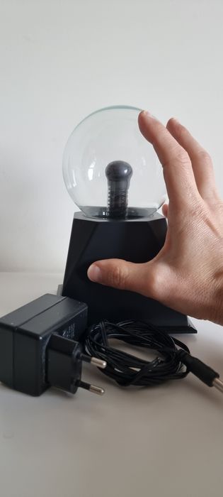 Bola de plasma com carregador