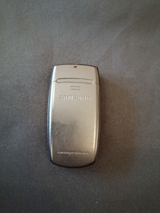 Samsung SGH-C270 - Telemóvel Vintage