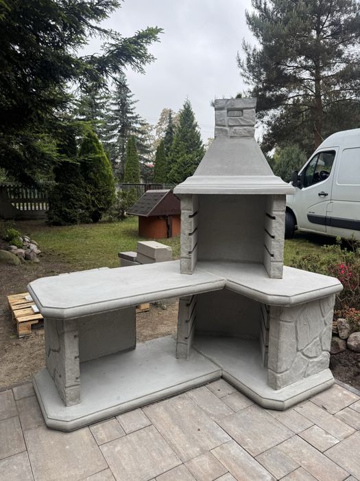 Solidny grill betonowy - nowoczesny design, trwała konstrukcja