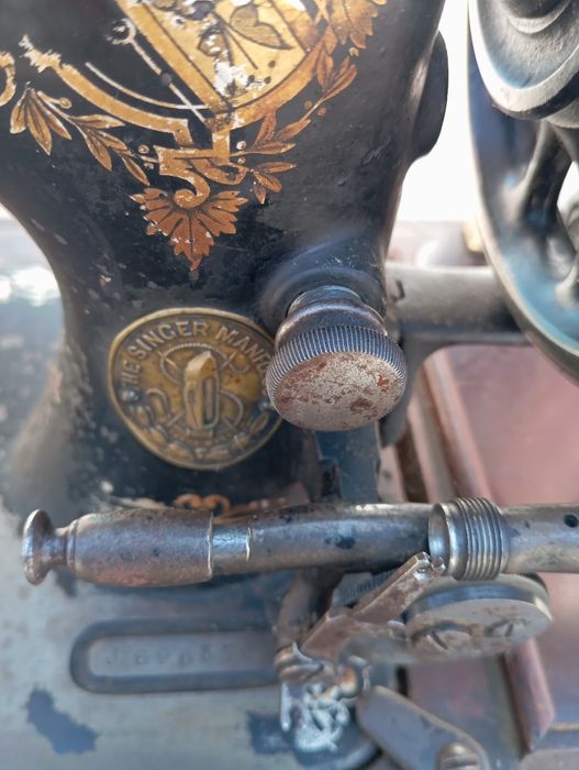 Продам швейная машинка