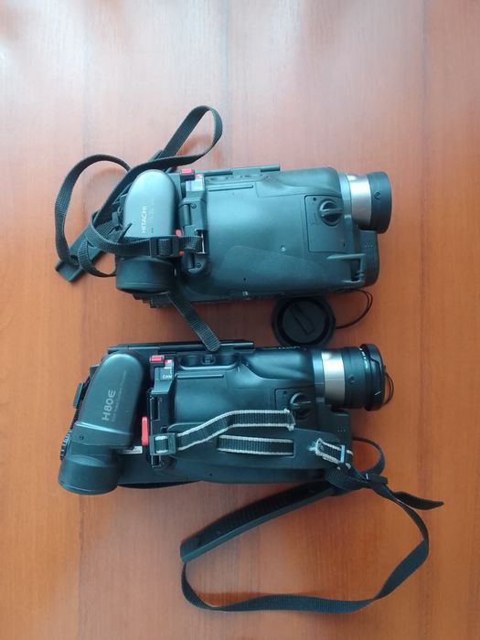 Продам відеокамери hitachi