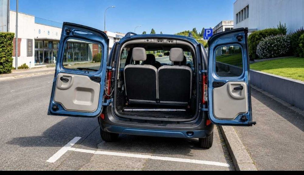 Renault Dacia MCV Logan 7 Lugares Irrepreensível