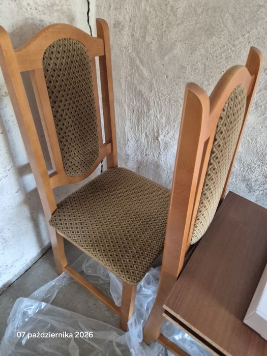 6 krzeseł do salonu