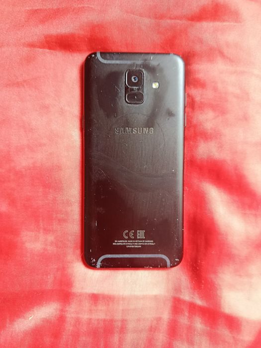 Samsung galaxy a6+(3/32) на запчастини або відновлення