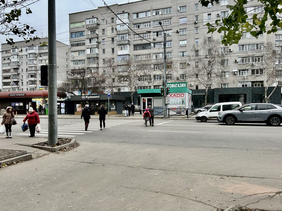 Оренда приміщення біля зупинки Пивзавод