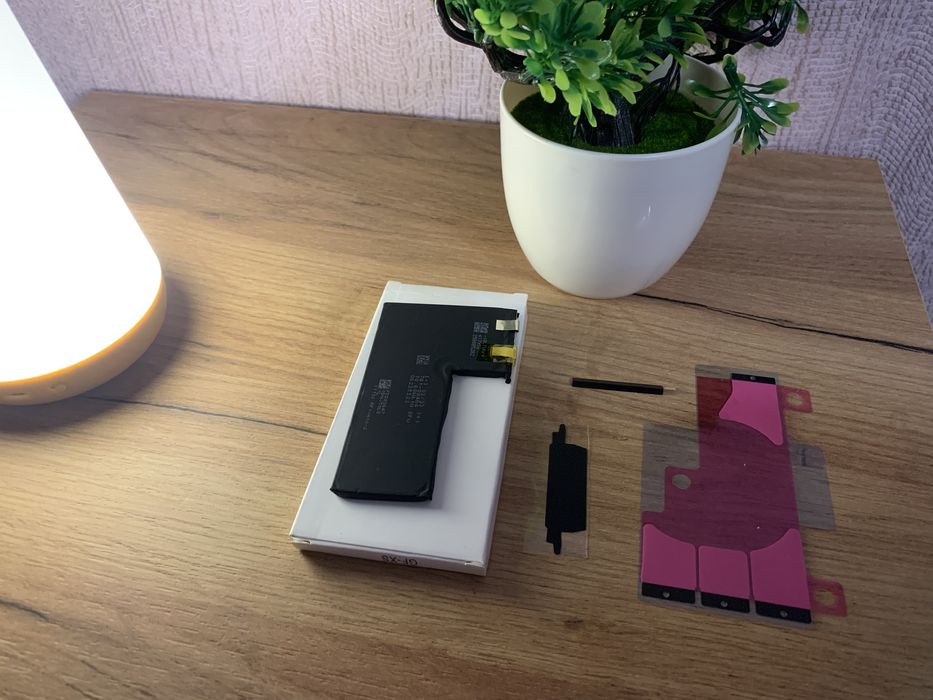 Акумулятор (батарея) iPhone Xs без контроллера