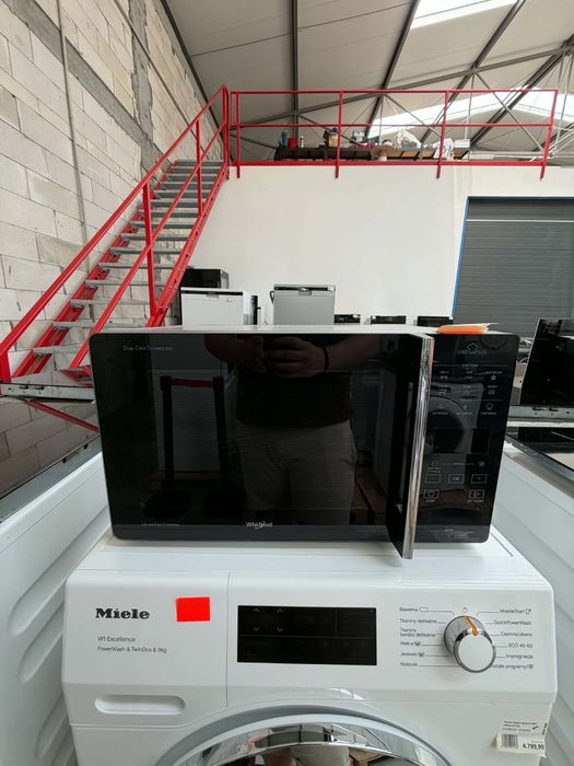 Kuchenka mikrofalowa Whirlpool MCP349SL 25 l Grill Crisp Termoobieg