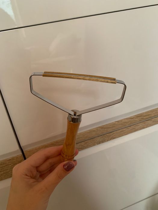 прибор для удаления шерсти домашних животных