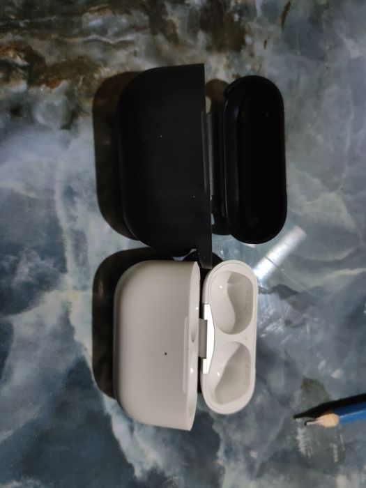 Кейс  для Air Pods Pro А2190 Ветнам оригінальний
