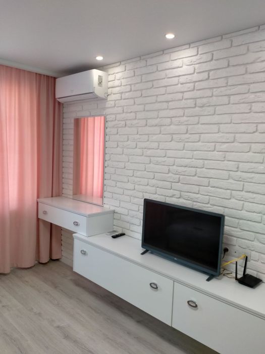 Сдам квартиру посуточно и почасово,Оболонь.