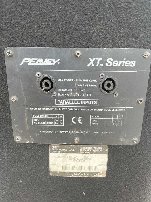 Sistema PA Peavey –  (Black Widow Equipped) + Amplificador PV-1500