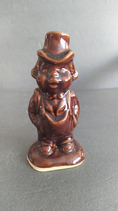 Chłopczyk panicz figurka kamionka ceramika