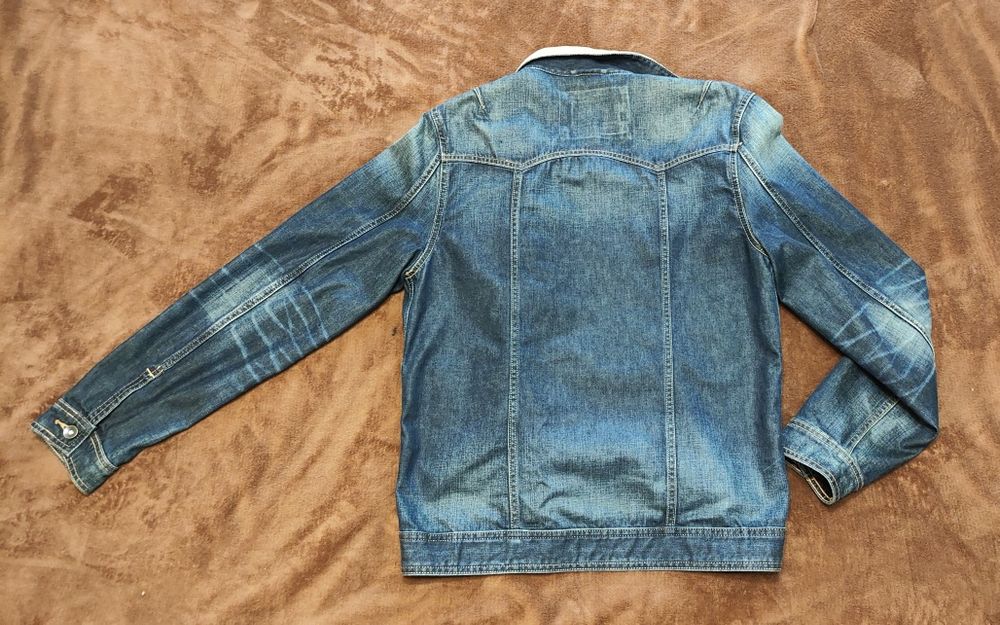 Куртка джинсовая River Island.