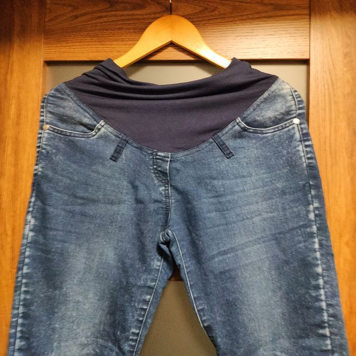 Spodnie ciążowe ze ściągaczem na gumce