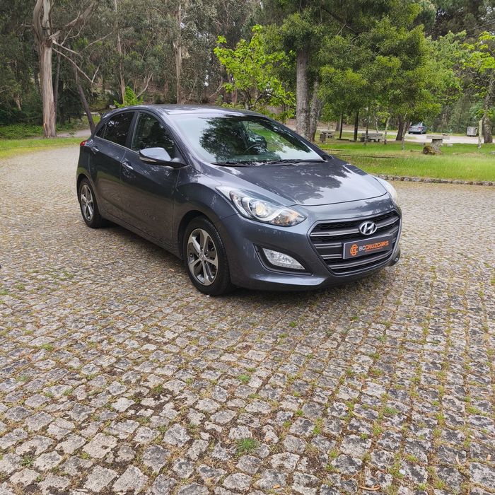 Hyundai i30 BlueDrive full extras