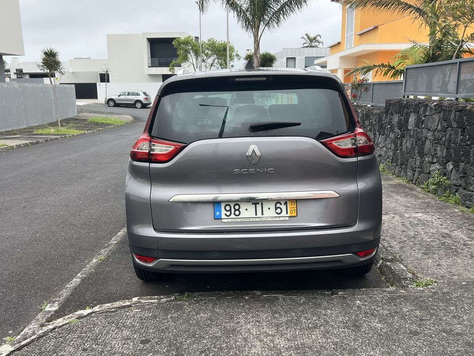 Grand Scenic Bose Edition - 7 lugares