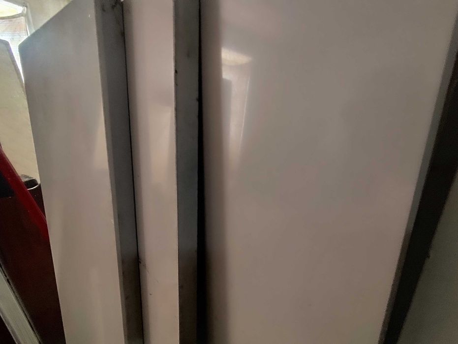 3 Pedras cinza brilhante