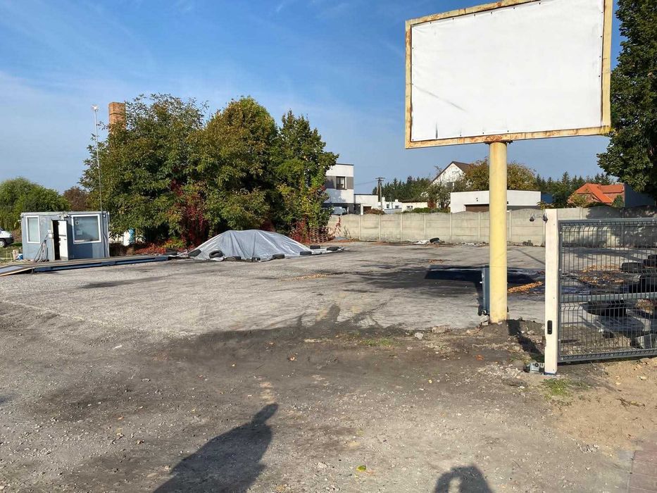 WYNAJMĘ Teren, plac 400M2 utwardzony w Lesznie