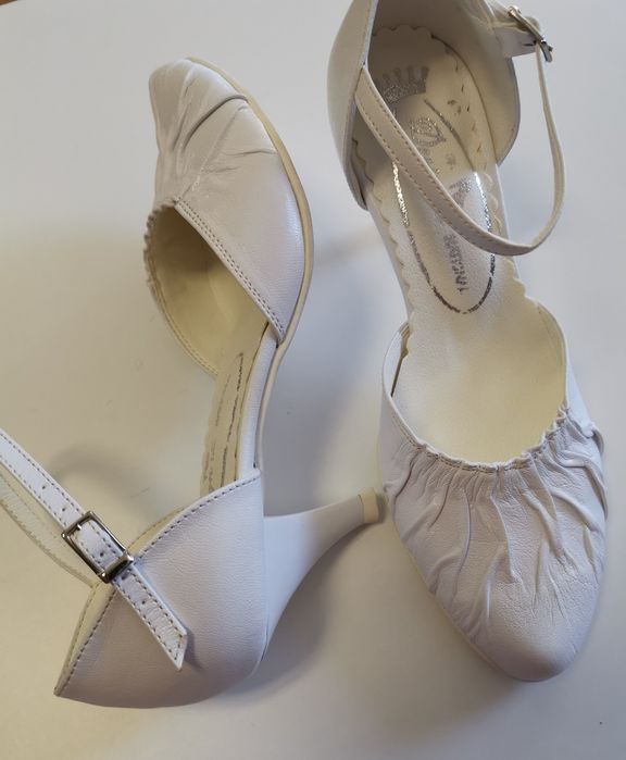 Pantofle damskie roz 35