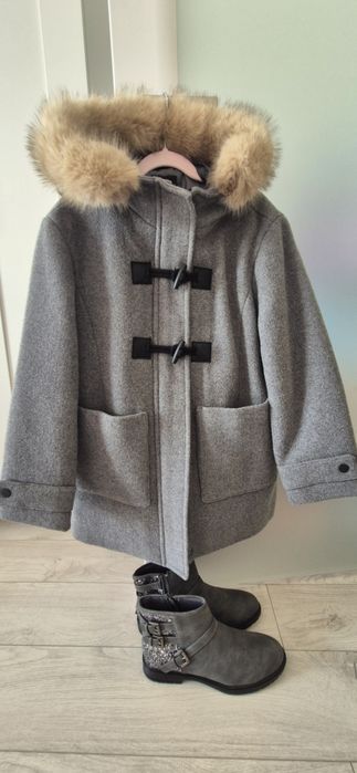 Пальто Zara 140 на дівчинку