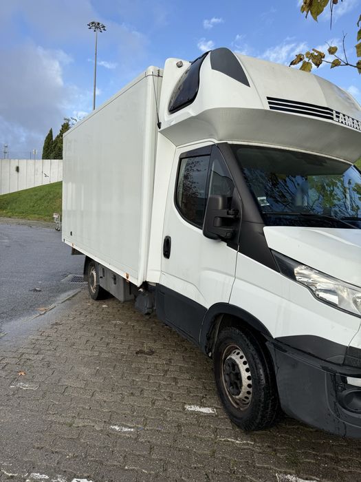 Carrinha Iveco 35-150