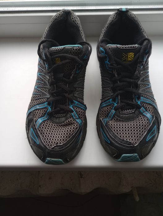 Кроссовки Karrimor 39р фирменн. 25 см