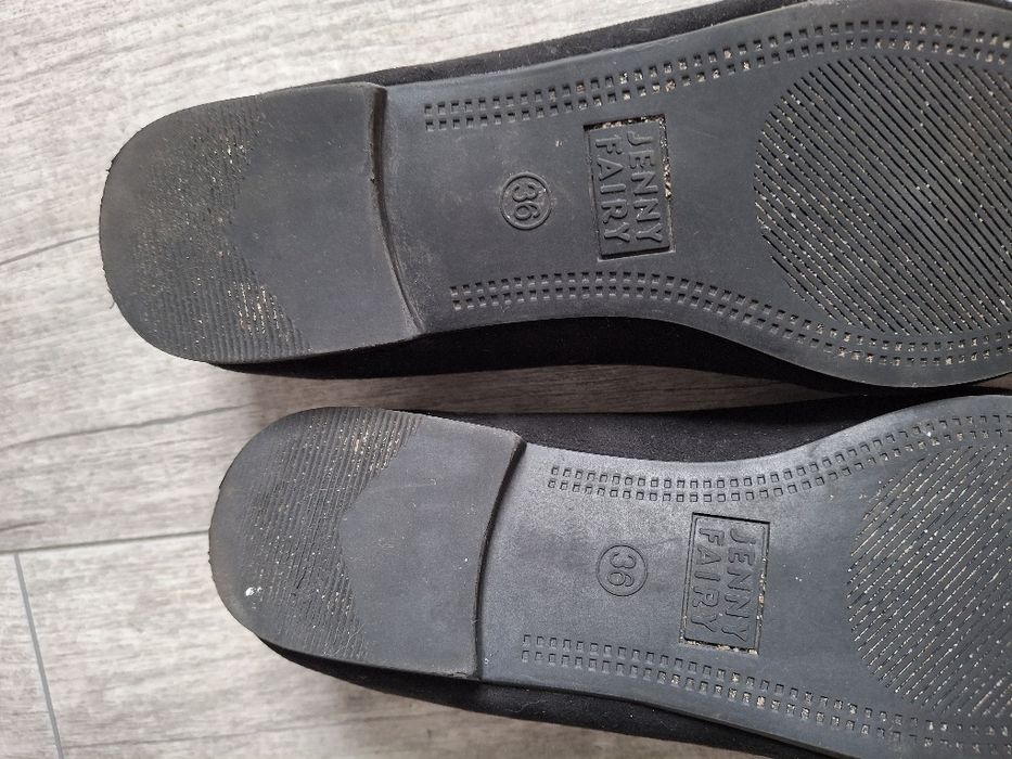 Buty dziewczęce ( baleriny) nr 36