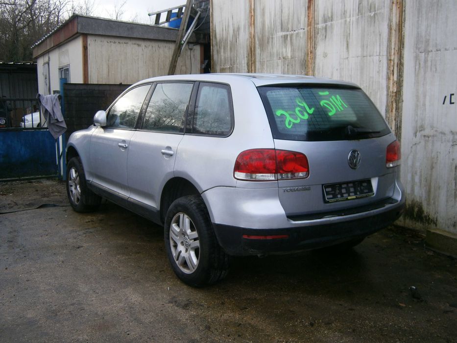 Tampa de mala traseira vidro VW Touareg 2003/2010.