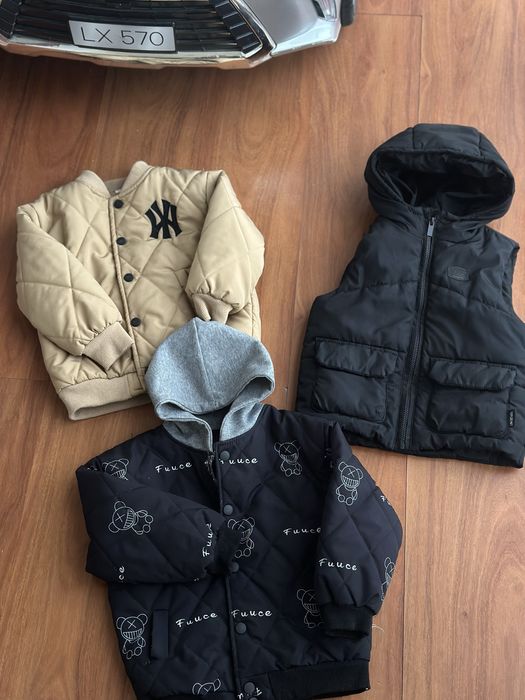 Дитяча куртка , бомпер 2-3 р жилетка