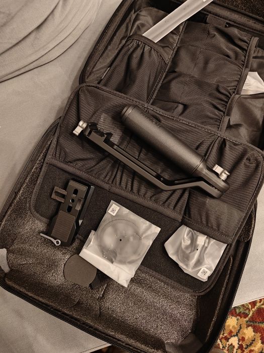 DJI Gimbal RS4 Combo