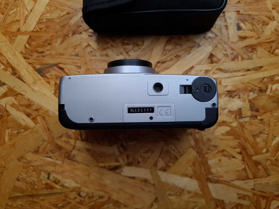 Traveler AF zoom  35-70mm Super Stan GWARANCJA